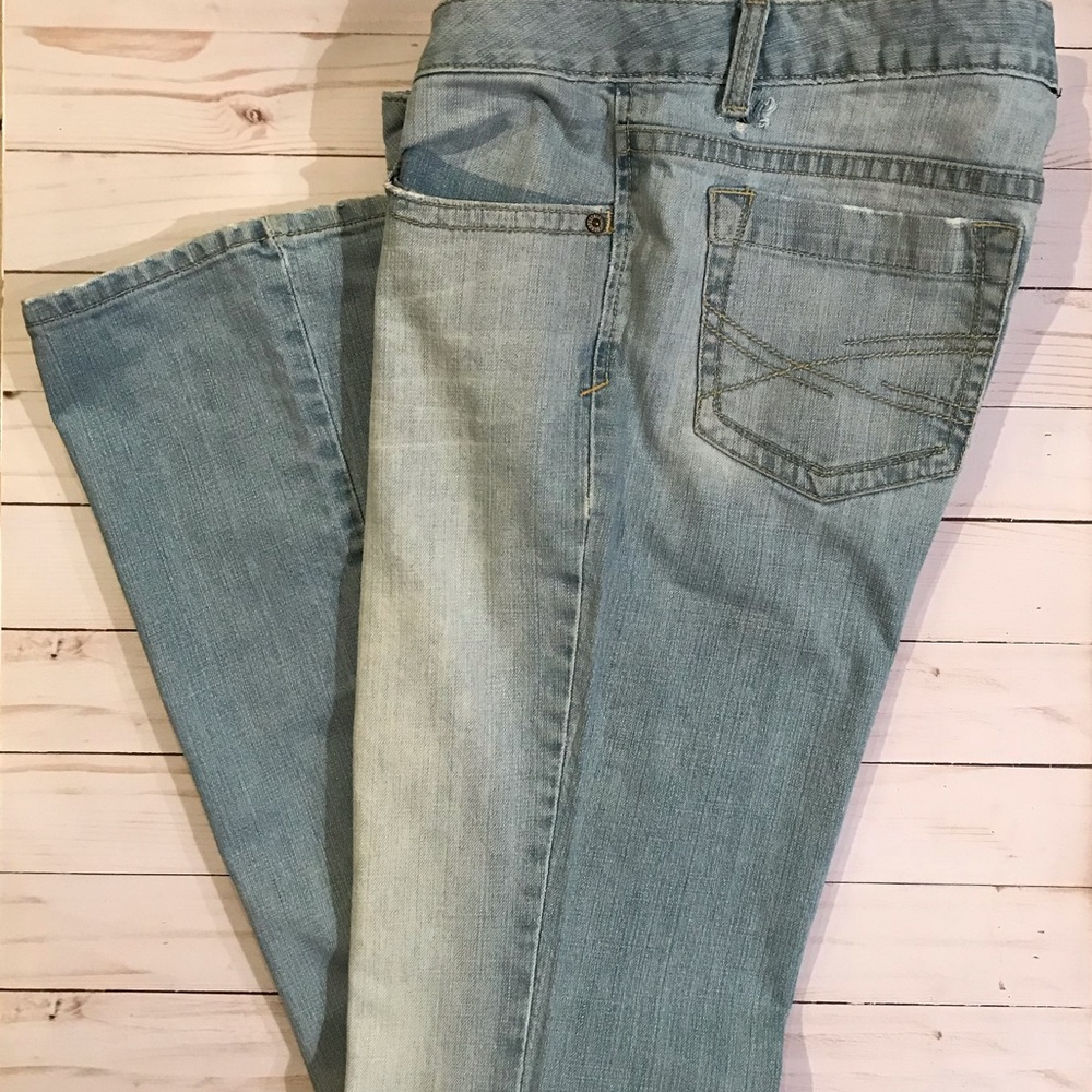 Aeropostale Hailey Skinny Flare